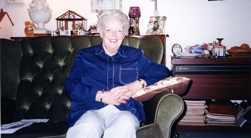 Mrs Shirley Phimister in 2003, who was evacuated to the house of Princess Sophia during WW2