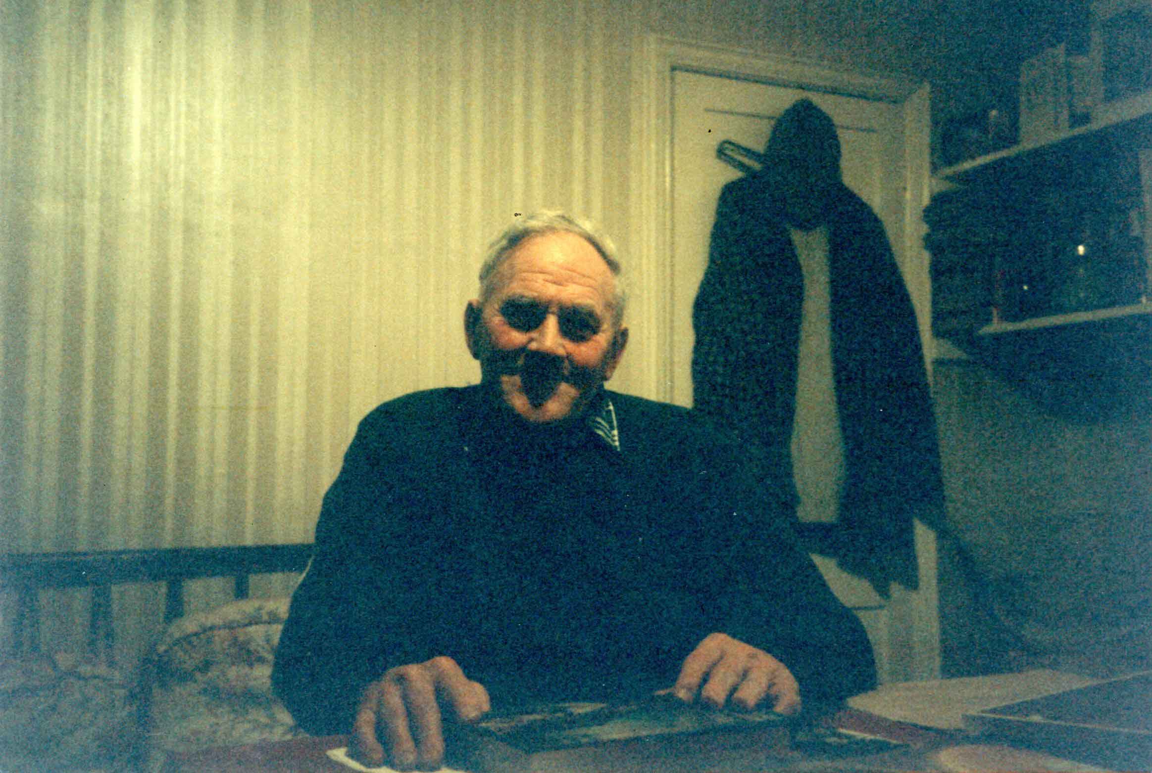 Mr Sidney Hammond in 1998, whose great grandmother worked at Elveden Hall and claimed to be a descendant of the Maharajah